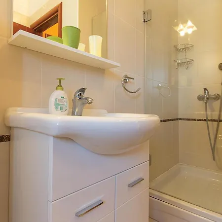 Nyaraló Volme Póla