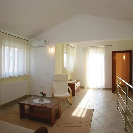 3 Bedroom Amazing In * Pula