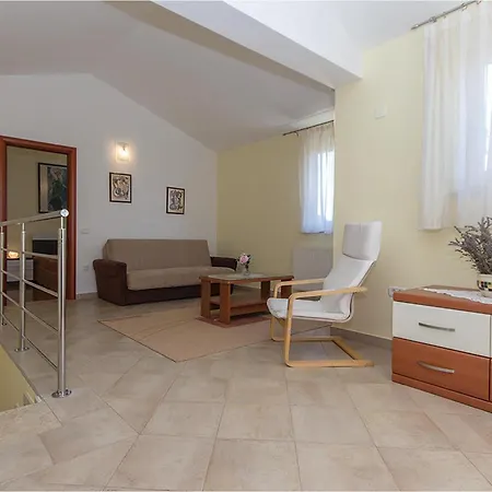 Hébergement de vacances 3 Bedroom Amazing In *